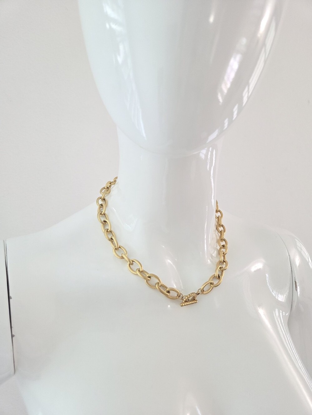 Chunky Gold Chain Toggle Necklace & Bracelet Set Twisted Oval Links - Picture 14 of 15